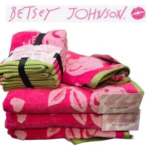 Betsey Johnson XOX Cherries Bath Towel Set